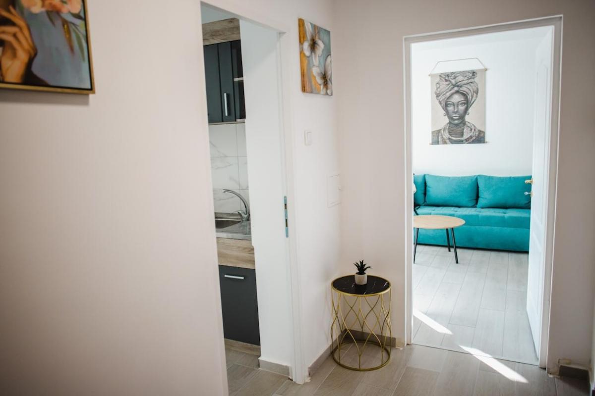 Apartamento Cozyapartment Near Metrogorjului *