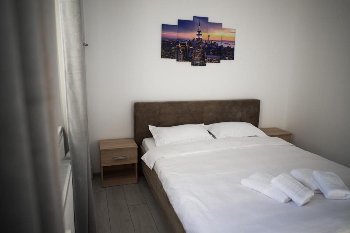 Cozyapartment Near Metrogorjului Bucarest